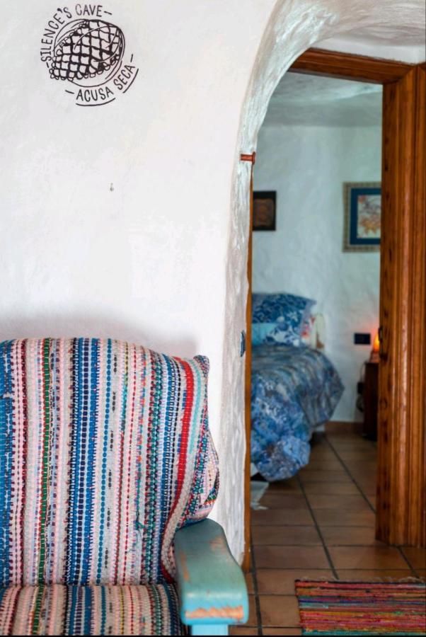 Villa Silence's Cave à Artenara Extérieur photo